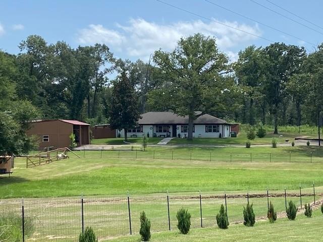 House for sale in Henderson, Texas