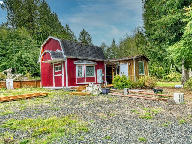 House for sale in Rainier, Columbia County