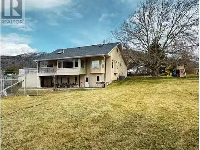 House for sale in Oliver, British Columbia