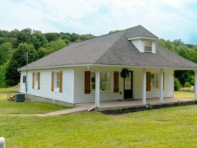 House for sale in Waverly, Ohio