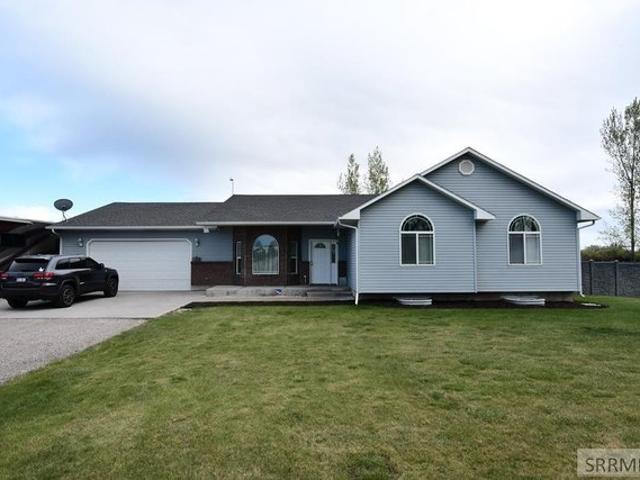 House for sale in Bingham, Idaho