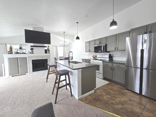 Condo for sale in South Elgin, Illinois