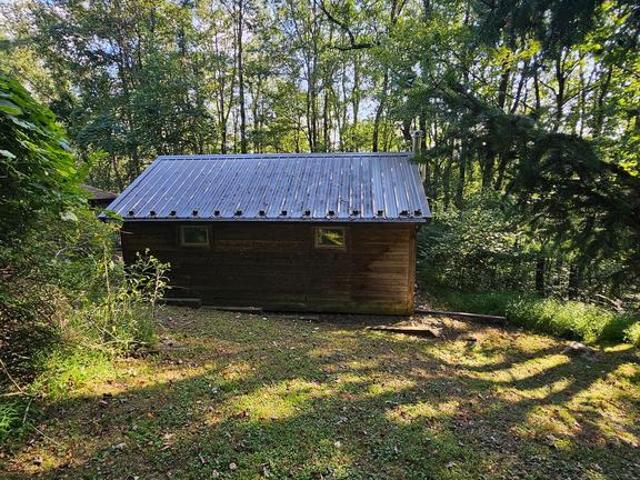 House for sale in Garrett, Maryland