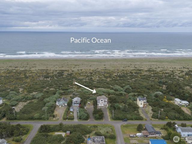 House for sale in Ocean Shores, Washington