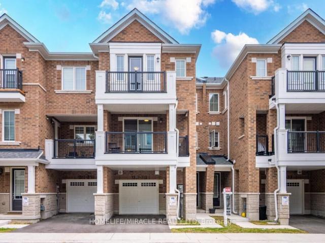 Townhouse for sale in Woburn, Ontario