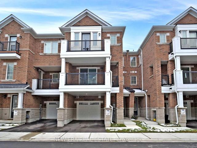 Townhouse for sale in Woburn, Ontario