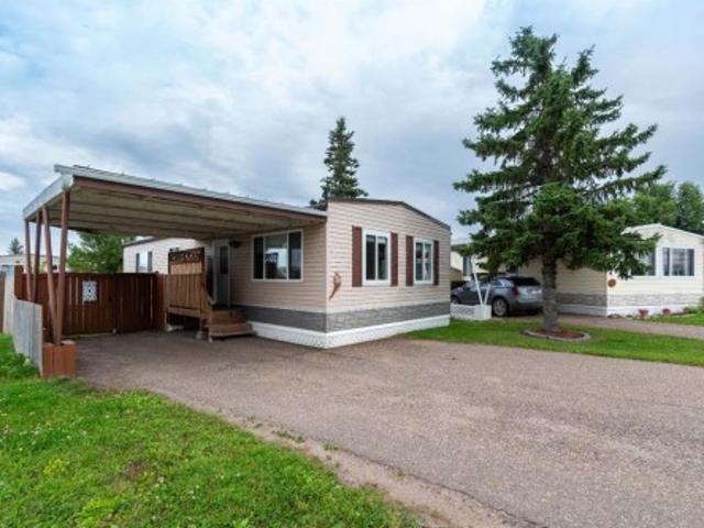 House for sale in Alberta