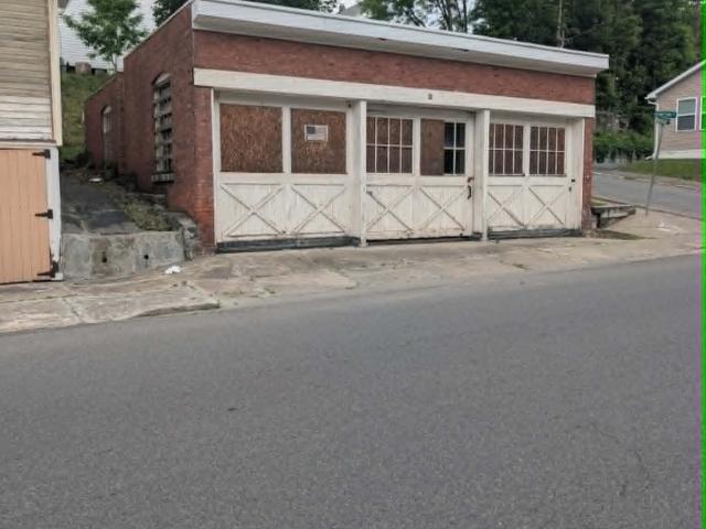 House for sale in Amsterdam, New York