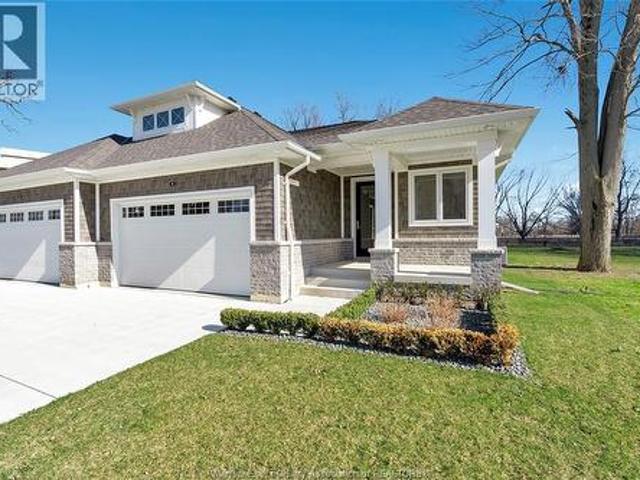 House for sale in Amherstburg, Ontario