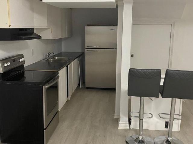 House for rent in Richmond Hill, Golden Horseshoe