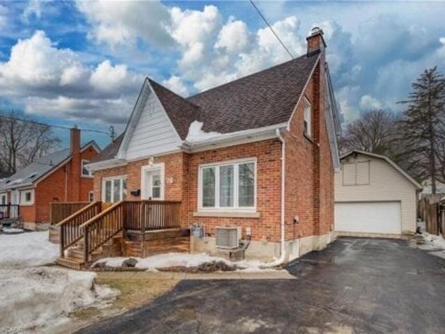 House for sale in Kitchener, Ontario