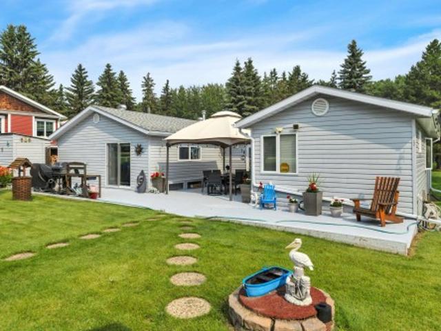 House for sale in Alberta