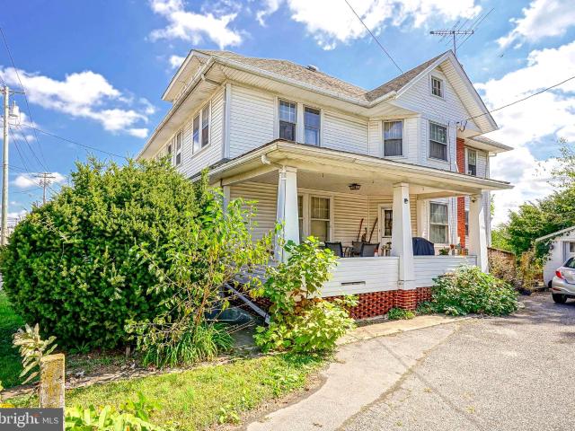 Townhouse for sale in Elmer, New Jersey