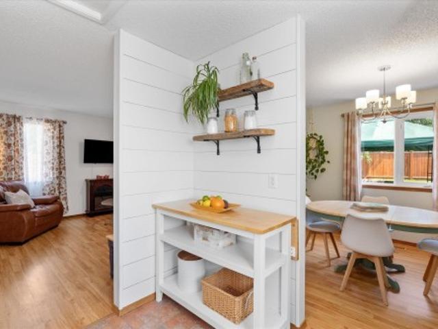 House for sale in Devon, Alberta