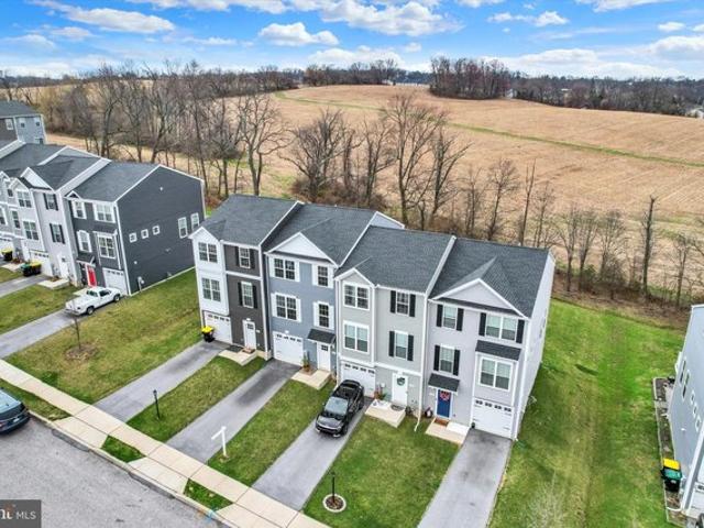 Townhouse for sale in Hanover, Pennsylvania