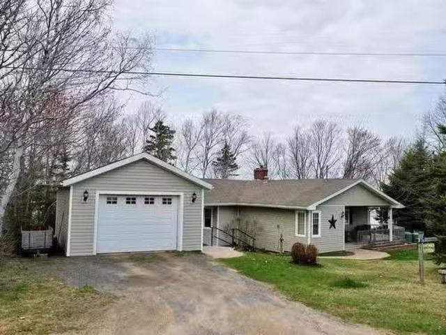 House for sale in Montague
