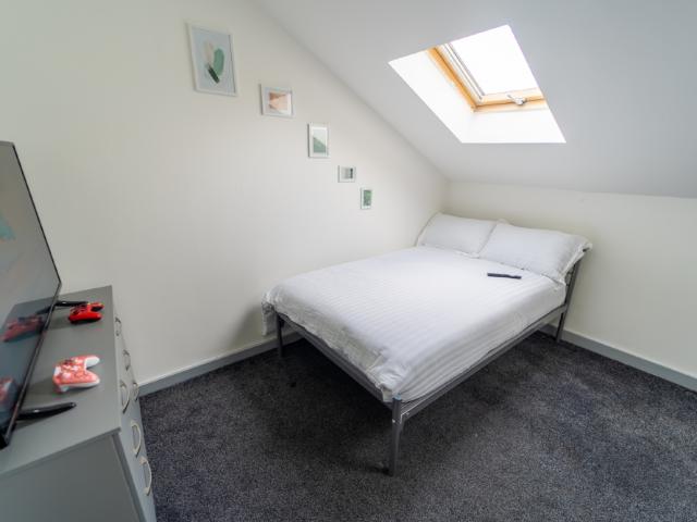 Room for rent in Bournbrook, West Midlands