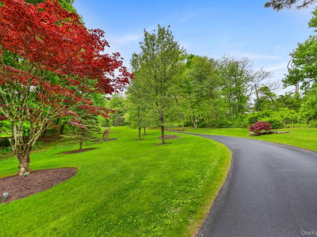House for sale in Mahopac, Town of Carmel