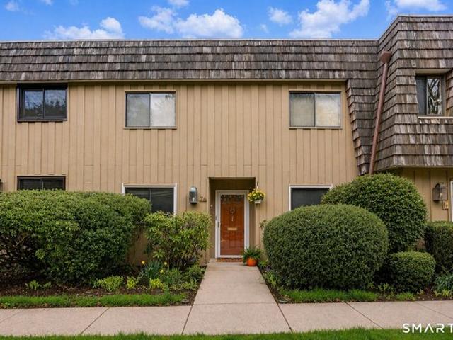 Townhouse for sale in Norwalk, Connecticut