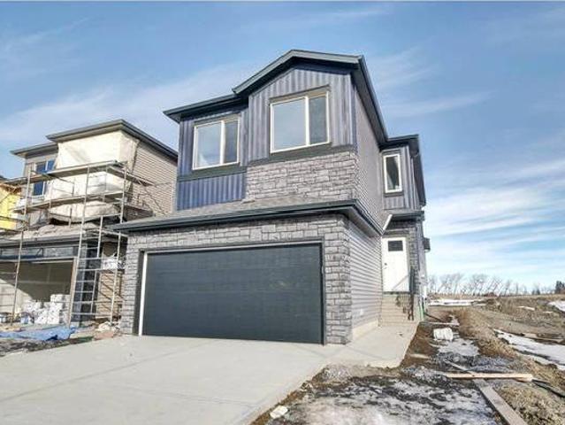 House for sale in Edmonton