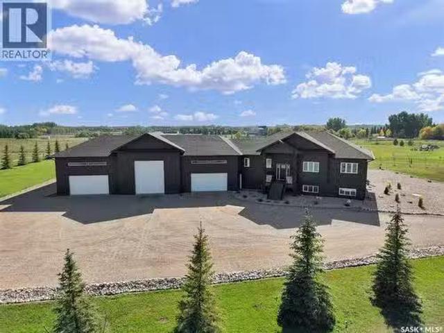 House for sale in Saskatchewan