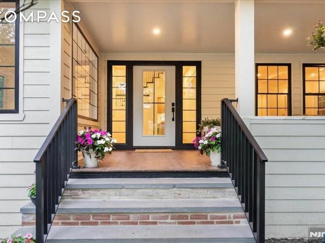 Townhouse for sale in Montclair