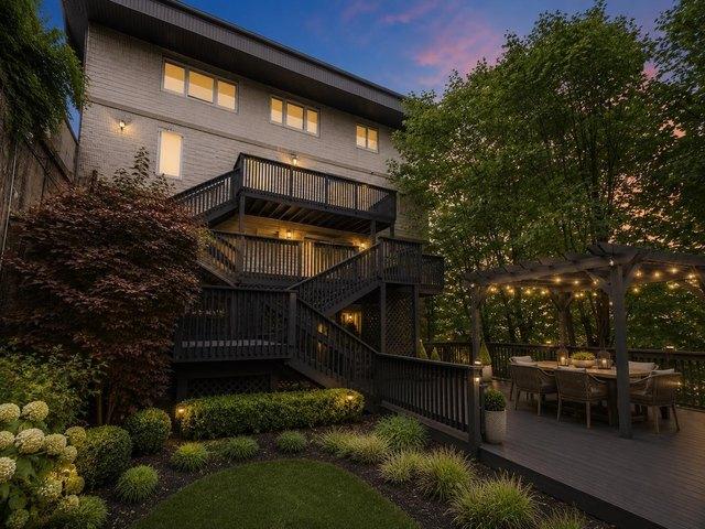 House for sale in Hudson, New Jersey