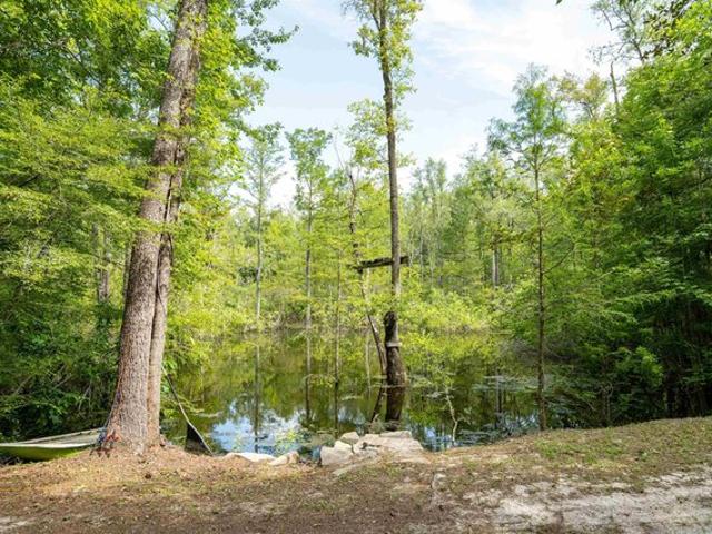 House for sale in Crawfordville, Florida