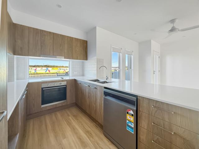 Apartment for rent in Kings Creek, Queensland