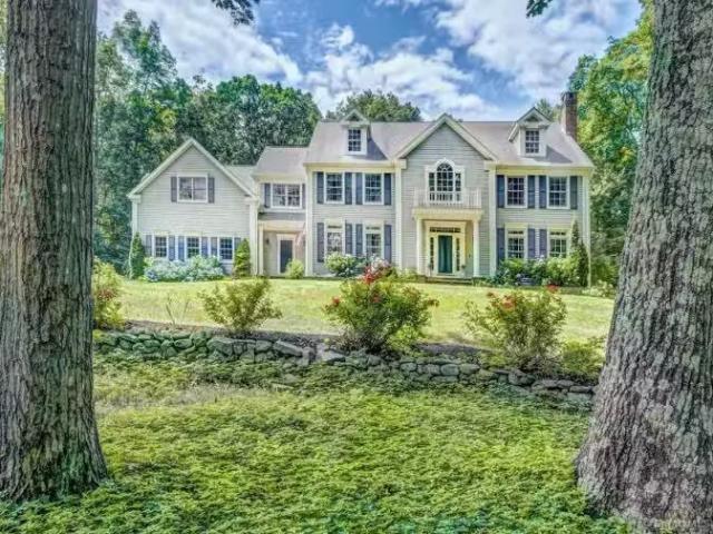 House for rent in Branford