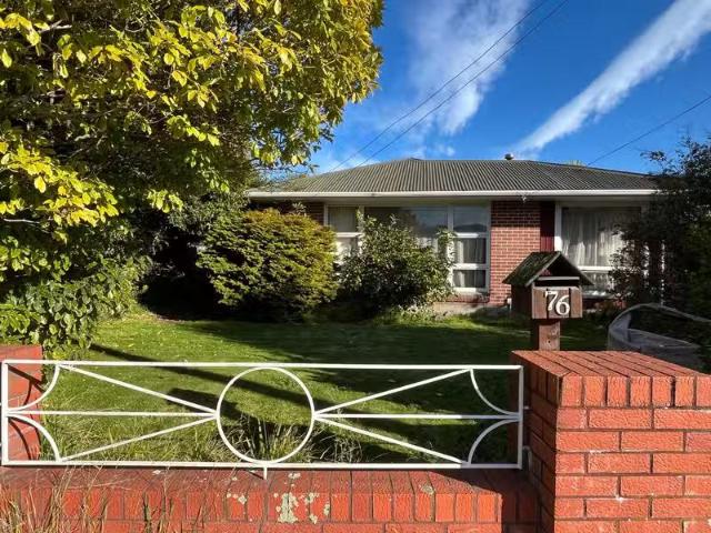 House for sale in Chaslands, Canterbury