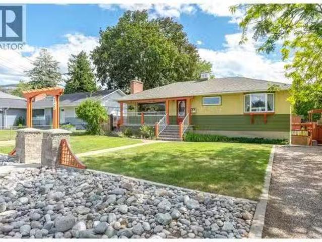 House for sale in Penticton, Regional District of Okanagan-Similkameen