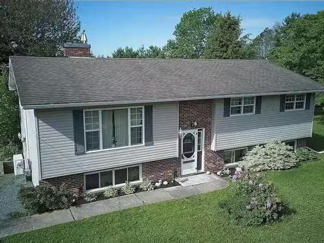 House for sale in Lakeview, Porters Lake