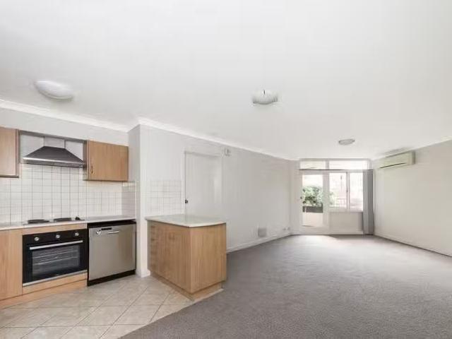 Apartment for rent in Applecross, Western Australia