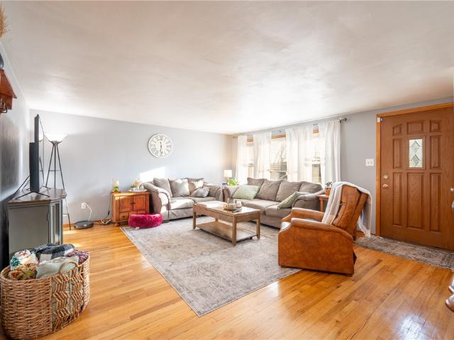 House for sale in Hostetter, Pennsylvania