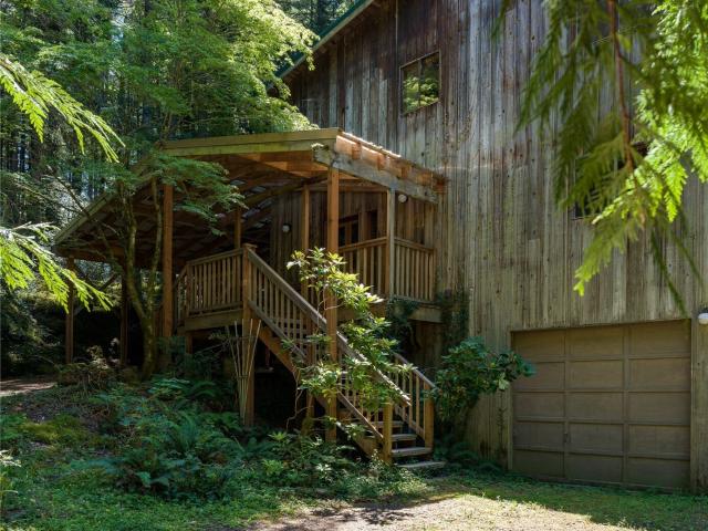 House for sale in Eastsound, Washington