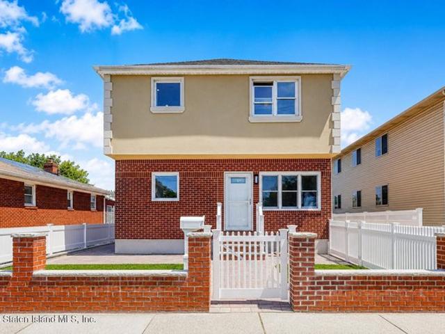 House for sale in Arverne, New York