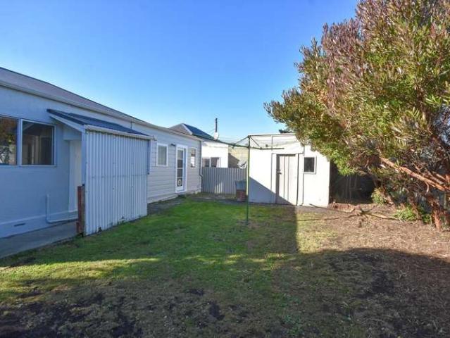 House for sale in Otakou