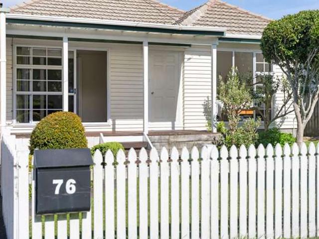 House for sale in Tawa, Wellington City