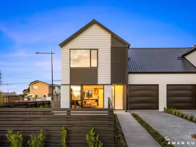 Apartment for sale in Papakura