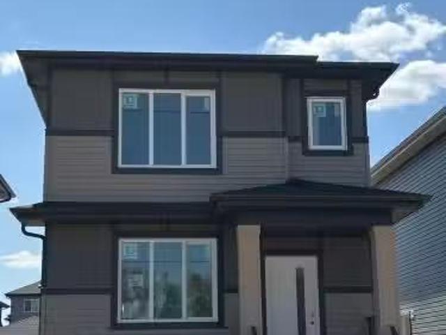 House for sale in Spruce Grove, Alberta