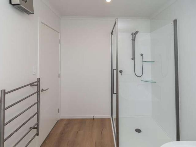 Townhouse for sale in Kerrytown, Canterbury