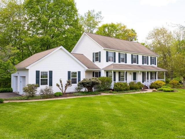 House for sale in Pleasant Valley, New York