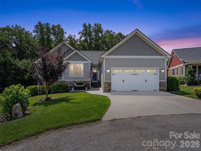 House for sale in Hendersonville, North Carolina