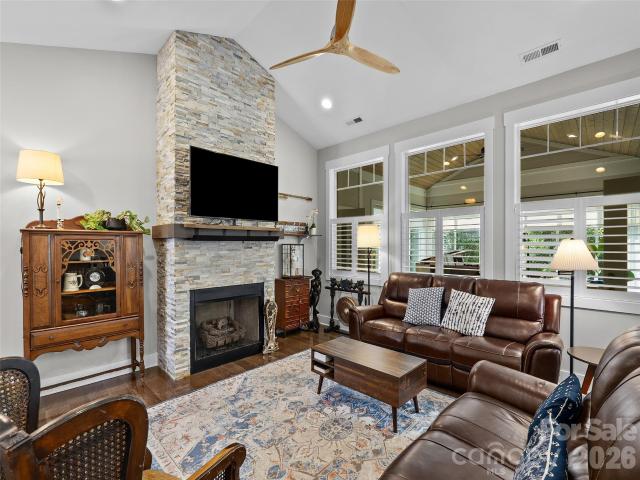 House for sale in Hendersonville, North Carolina