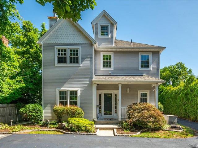 Condo for sale in Rockland, New York