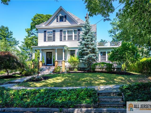 House for sale in Metuchen, New Jersey