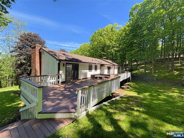 House for sale in Lafayette, New Jersey