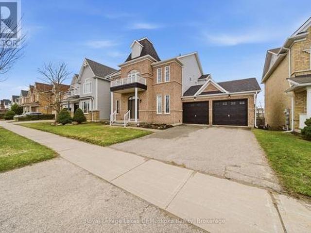 House for sale in Barrie, Ontario