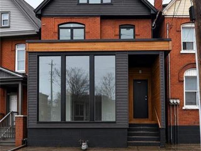 Property for sale in Ancaster, Ontario